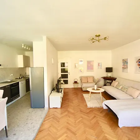 Apartment Ivana Omiš Esterno foto
